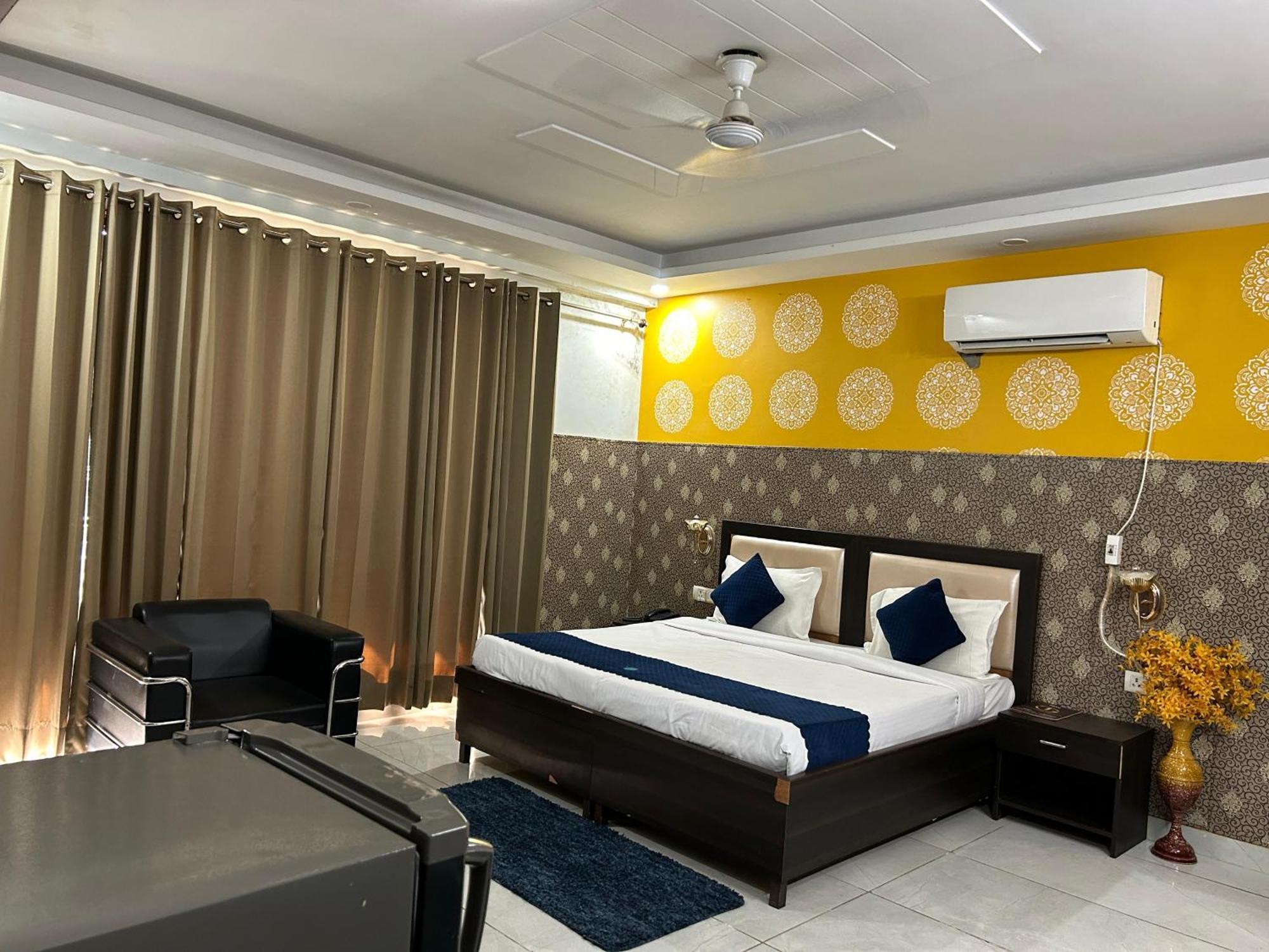 Tanvi Premium Residency Near Artemis Hospital, Gurugram Hotel Gurgaon Exterior foto